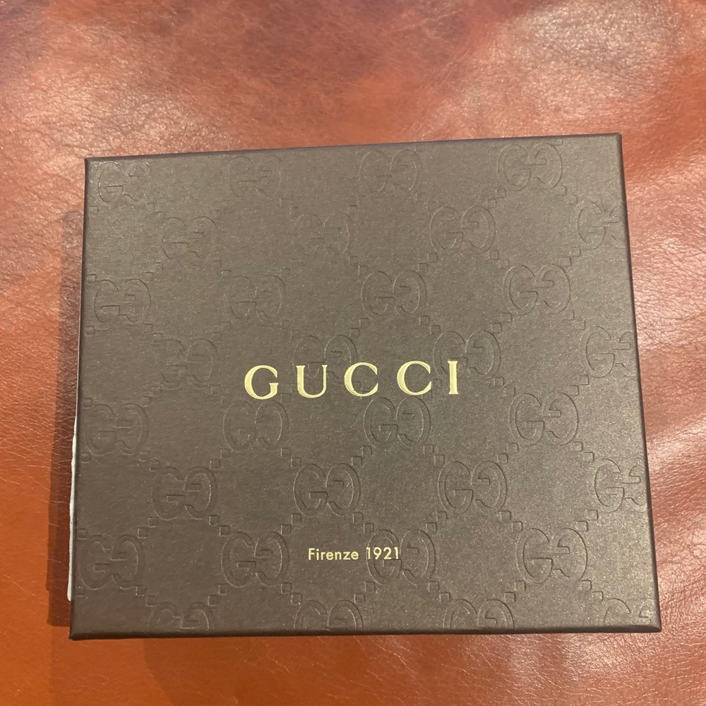 GUCCI *AUTHENTIC* GG Pattern Men’s Wallet